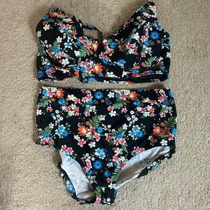 Costa Sol high wasted bikini with scallop detail